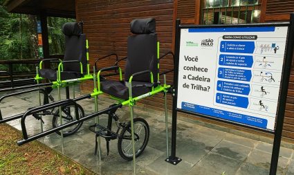 Unidades de Conservação recebem cadeiras de trilha adaptadas para pessoas com deficiência